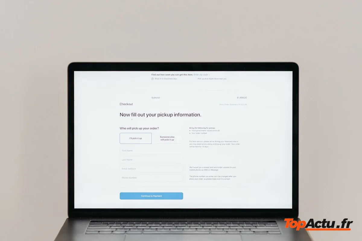 Ordinateur portable affichant une page de commande en ligne